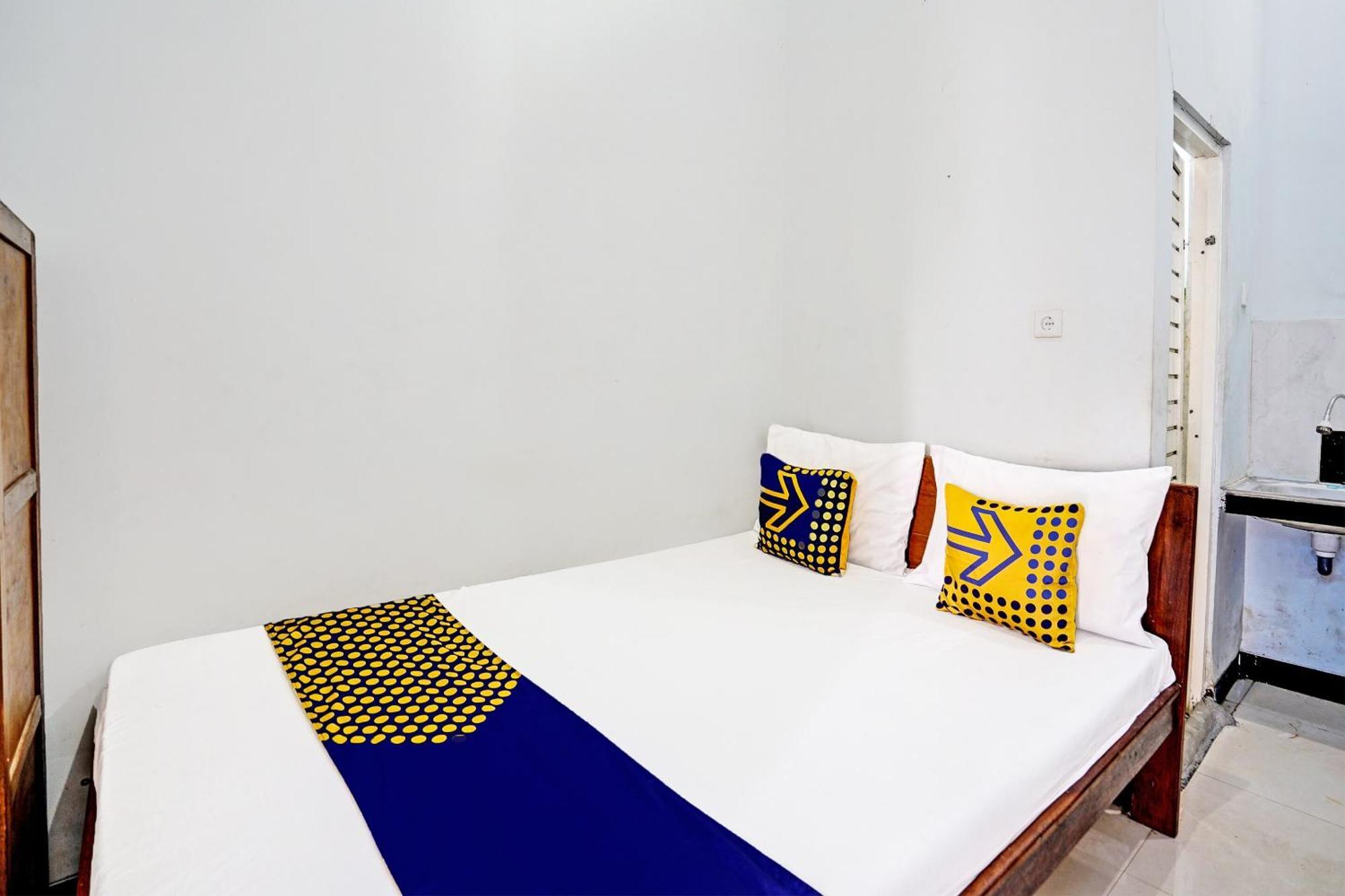 Oyo Life 91866 Paradise Ok Kost Syariah Mojokerto ภายนอก รูปภาพ